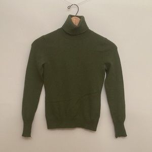 Merino wool Banana Republic turtleneck sweater